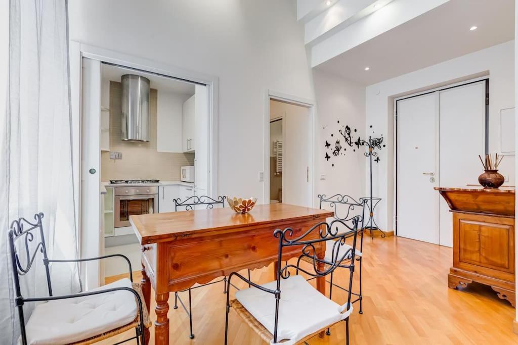 Crescenzio St Peter's House Apartment